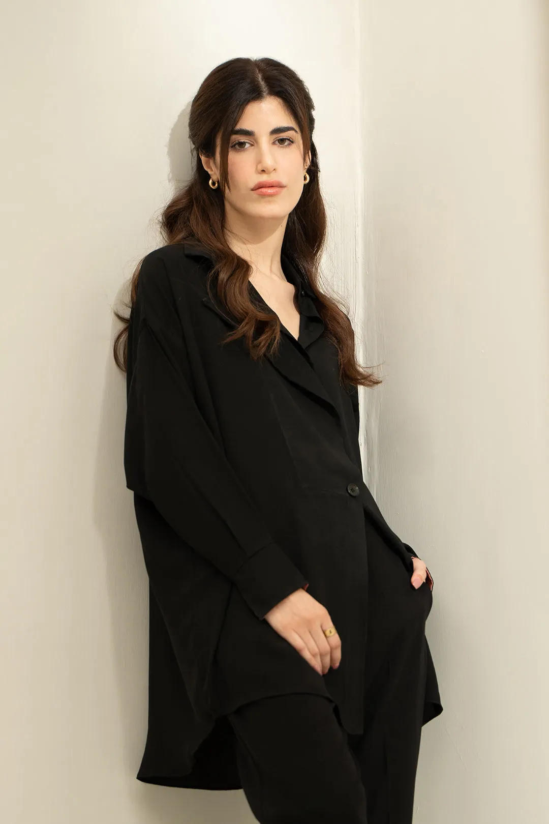 Black-Fold Button Down