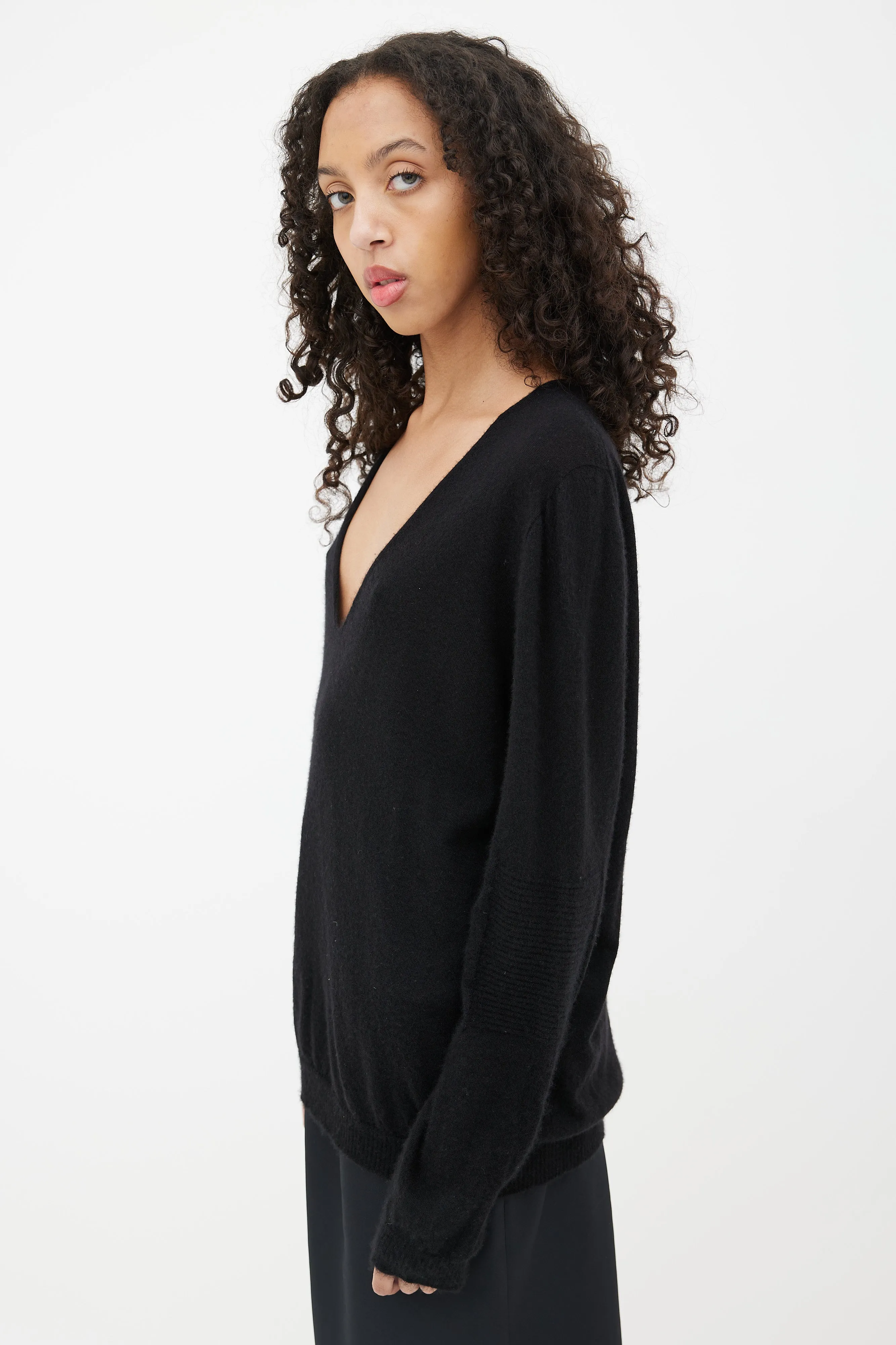 Black V-Neck Cashmere Sweater