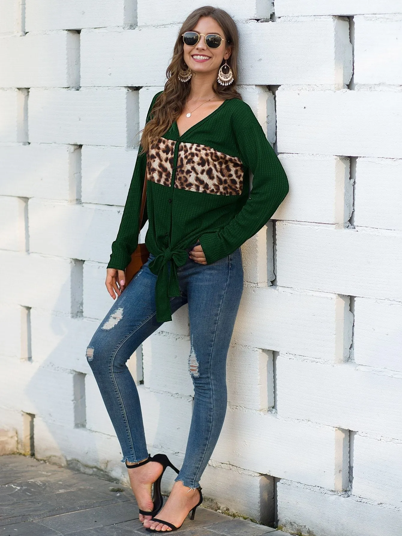 Contrast Leopard Print Panel Knot Hem Tee