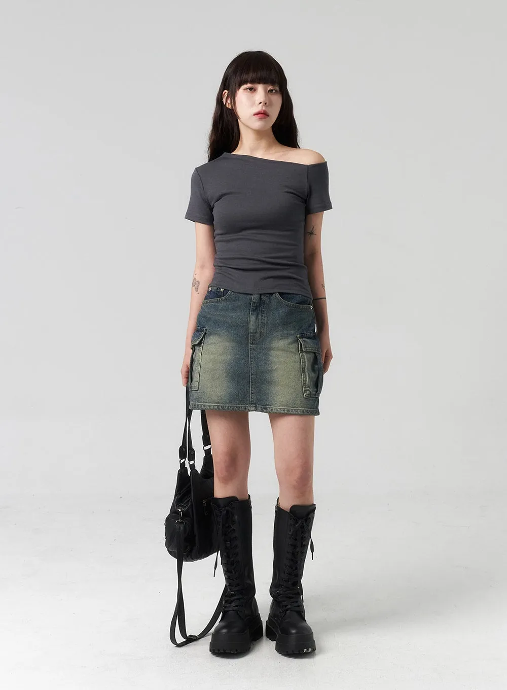 Off-Shoulder Tee CL318