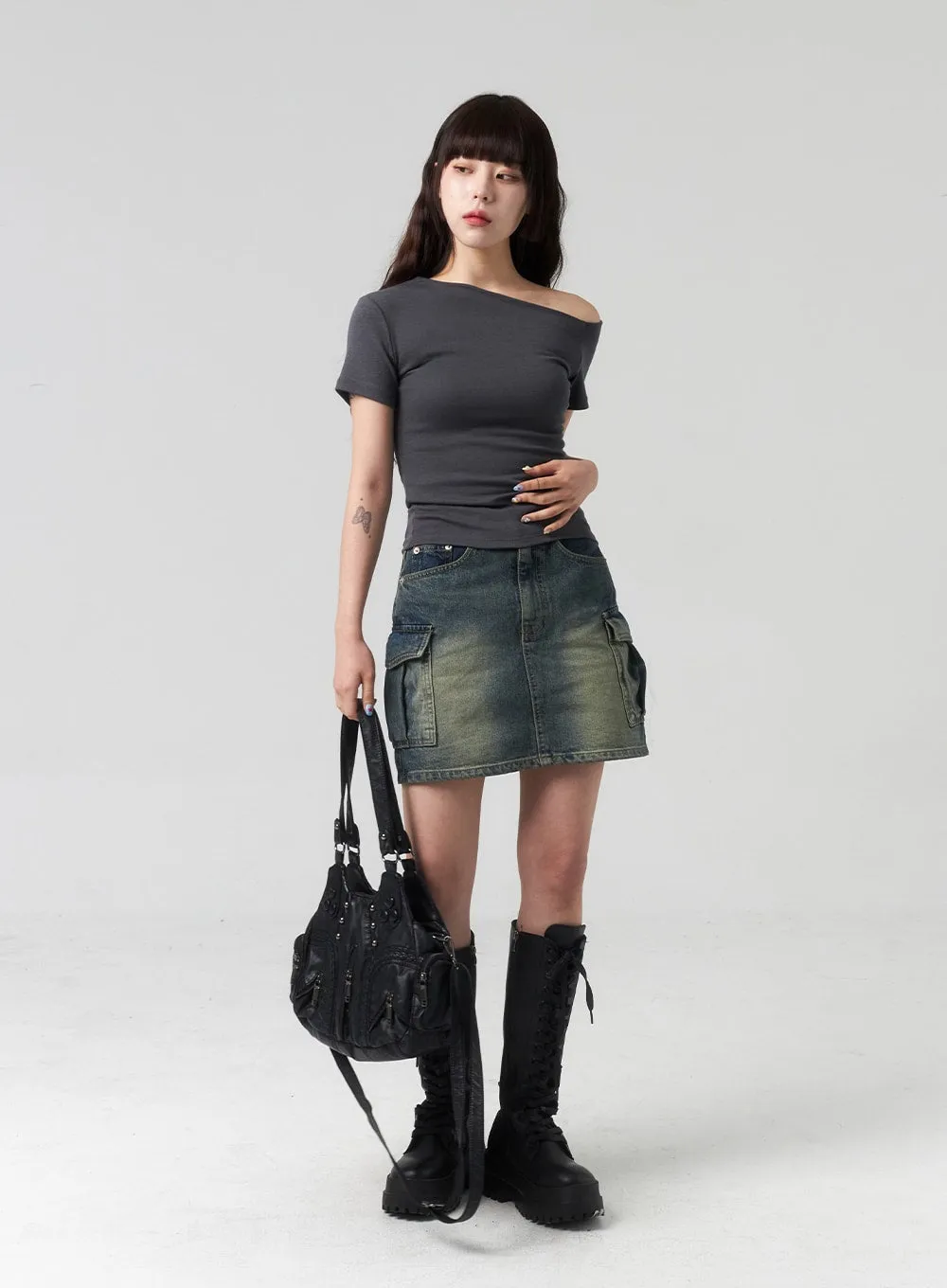 Off-Shoulder Tee CL318